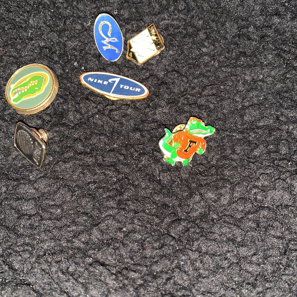 Assorted pins - Picture 3 of 3